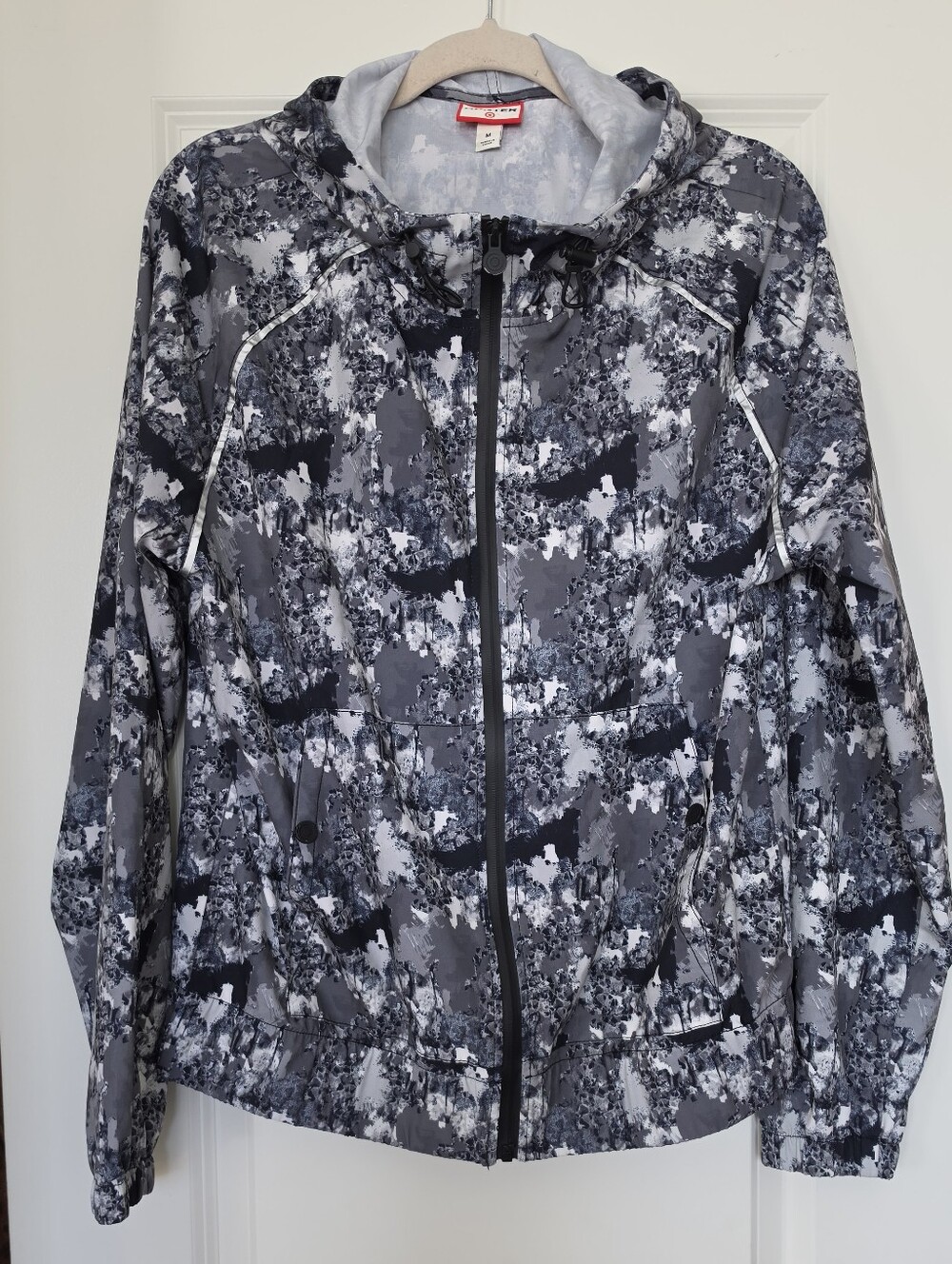 Hunter Hooded Lightweight Rain Jacket Windbreaker Gray Camo Print Women's Medium